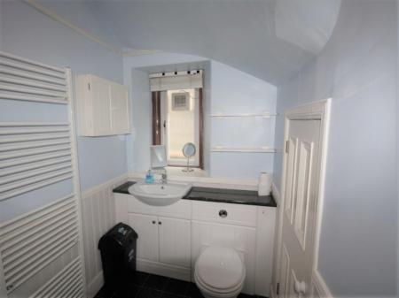 3 bedroom Flat to let in King Street, Aberdeen, AB24