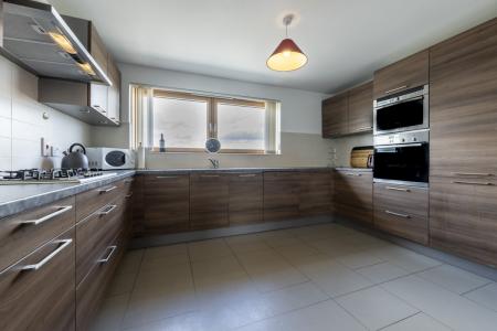 3 bedroom Flat for sale in Charlotte Street, City Centre, Aberdeen, AB25