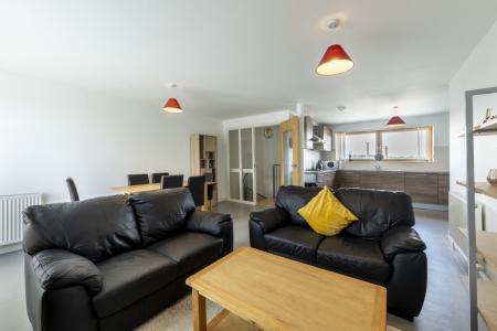 3 bedroom Flat for sale in Charlotte Street, City Centre, Aberdeen, AB25