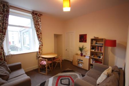 1 bedroom Flat to let in Elmbank Road, Aberdeen, AB24