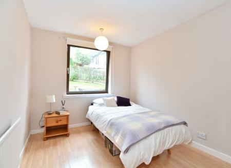 3 bedroom Flat to let in Morrison Drive, Garthdee, Aberdeen, AB10