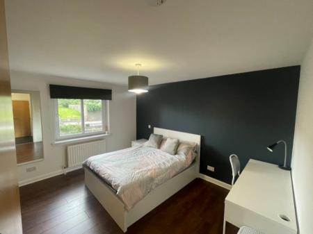 4 bedroom Flat to let in Bannermill Place, City Centre, Aberdeen, AB24