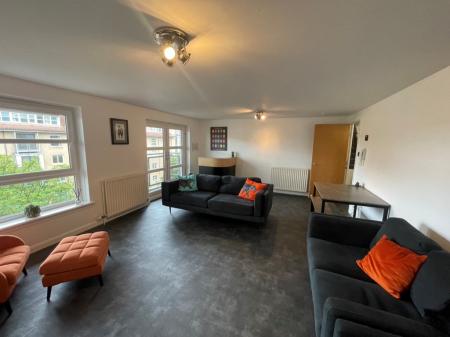 4 bedroom Flat to let in Bannermill Place, City Centre, Aberdeen, AB24