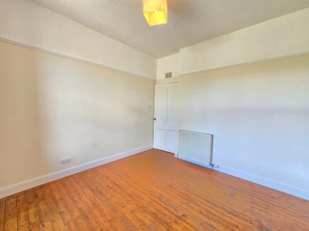 2 bedroom Flat to let in Princes Street, Inverurie, Aberdeenshire, AB51