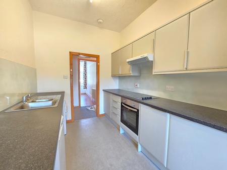 2 bedroom Flat to let in Princes Street, Inverurie, Aberdeenshire, AB51