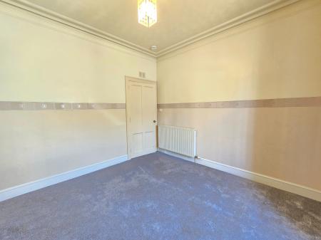 2 bedroom Flat to let in Princes Street, Inverurie, Aberdeenshire, AB51