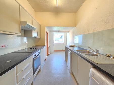 2 bedroom Flat to let in Princes Street, Inverurie, Aberdeenshire, AB51