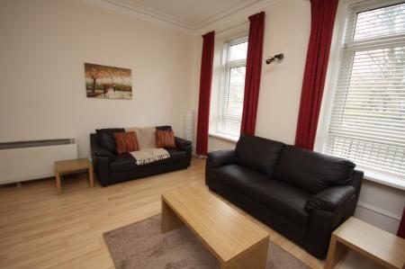 2 bedroom Flat to let in Esslemont Avenue, City Centre, Aberdeen, AB25