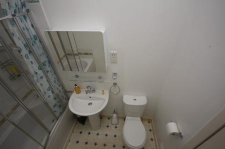 2 bedroom Flat to let in Esslemont Avenue, City Centre, Aberdeen, AB25