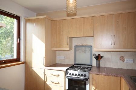 2 bedroom Flat to let in Gairn Mews, Gairn Terrace, Aberdeen, AB10