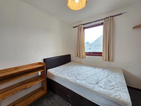 2 bedroom Flat to let in Gairn Mews, Gairn Terrace, Aberdeen, AB10