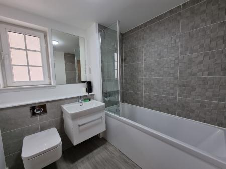 2 bedroom Flat to let in Laverock Braes Drive, Bridge of Don, Aberdeen, AB22
