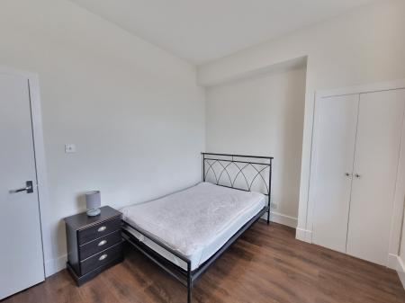 2 bedroom Flat to let in Holburn Street, Aberdeen, AB10