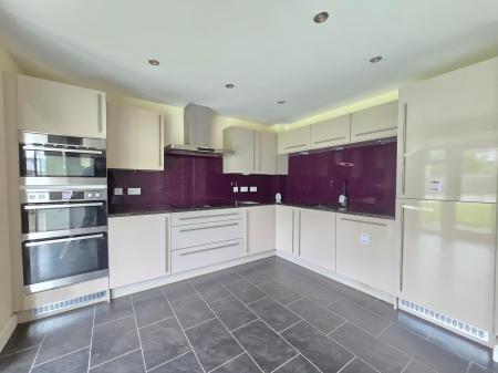 4 bedroom Detached house for sale in Garthdee Farm Lane, Garthdee, Aberdeen, AB10