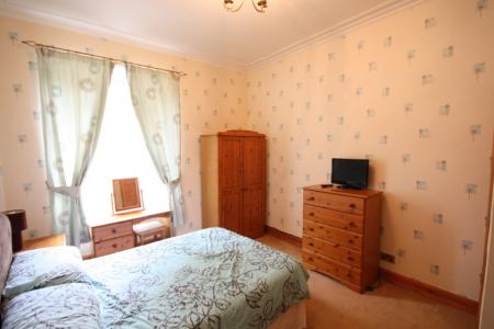 2 bedroom Flat to let in Richmond Terrace, Rosemount, Aberdeen, AB25