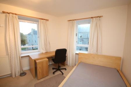 3 bedroom Flat to let in Roslin Street, City Centre, Aberdeen, AB24