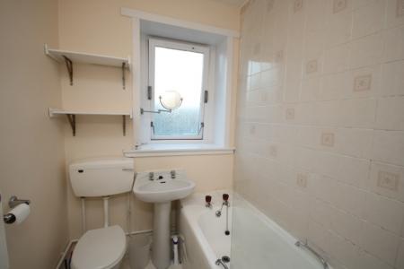 3 bedroom Flat to let in Roslin Street, City Centre, Aberdeen, AB24