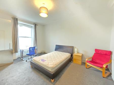 2 bedroom Flat to let in Walker Road, Torry, Aberdeen, AB11