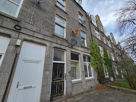 2 bedroom Flat to let in Walker Road, Torry, Aberdeen, AB11