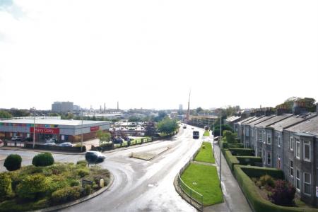 2 bedroom Flat to let in Elm Place, Kittybrewster, Aberdeen, AB25