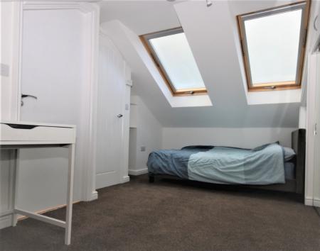 2 bedroom Flat to let in Elm Place, Kittybrewster, Aberdeen, AB25