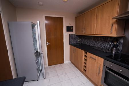 2 bedroom Flat to let in Richmond Court, Rosemount, Aberdeen, AB25
