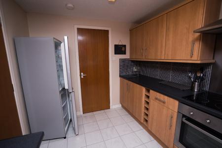 2 bedroom Flat to let in Richmond Court, Rosemount, Aberdeen, AB25