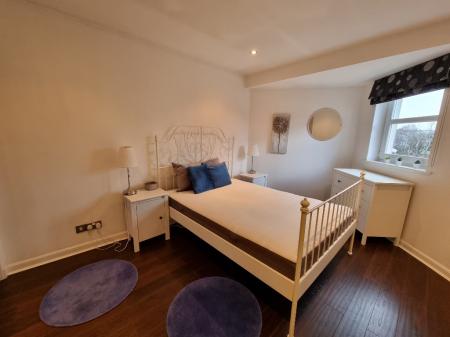 2 bedroom Flat to let in Margaret Place, Holburn, Aberdeen, AB10