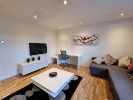 2 bedroom Flat to let in Margaret Place, Holburn, Aberdeen, AB10