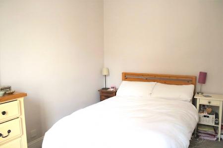 2 bedroom Flat to let in St Swithin Street, Aberdeen, AB10