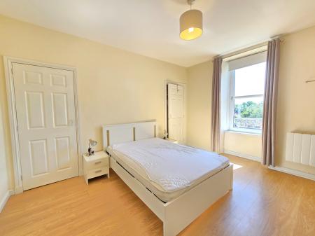 2 bedroom Flat to let in Constitution Street, City Centre, Aberdeen, AB24