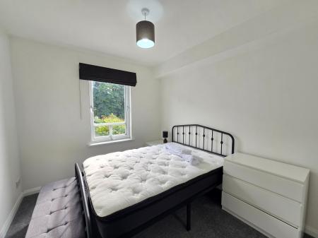 2 bedroom Flat to let in Strawberry Bank Parade, City Centre, Aberdeen, AB11