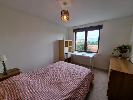 2 bedroom Flat to let in Links View, Linksfield, Aberdeen, AB24