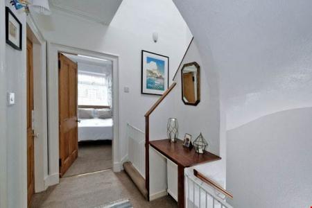 3 bedroom Flat to let in Stanley Street, West End, Aberdeen, AB10