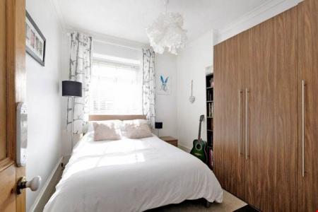 3 bedroom Flat to let in Stanley Street, West End, Aberdeen, AB10
