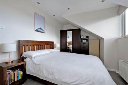 3 bedroom Flat to let in Stanley Street, West End, Aberdeen, AB10