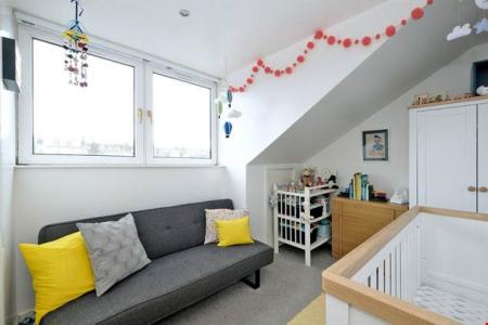 3 bedroom Flat to let in Stanley Street, West End, Aberdeen, AB10