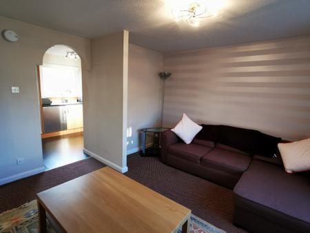 2 bedroom Flat to let in Hutcheon Low Place, Aberdeen, AB21