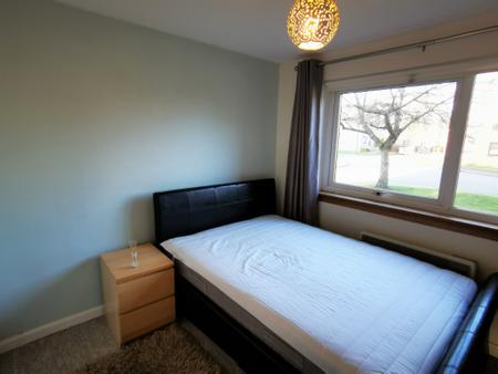 2 bedroom Flat to let in Hutcheon Low Place, Aberdeen, AB21