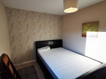 2 bedroom Flat to let in Hutcheon Low Place, Aberdeen, AB21