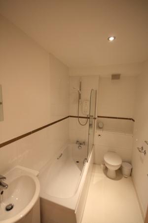 2 bedroom Flat to let in Merkland Lane, Pittordrie, Aberdeen, AB24