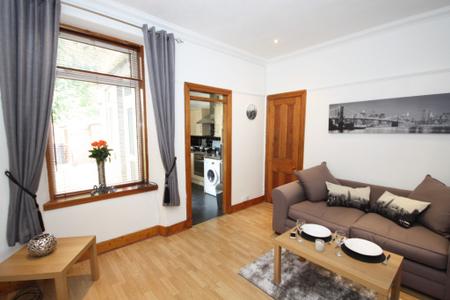 1 bedroom Flat to let in Clifton Road, Aberdeen, AB24