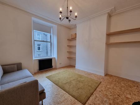 1 bedroom Flat to let in Esslemont Avenue, Rosemount, Aberdeen, AB25