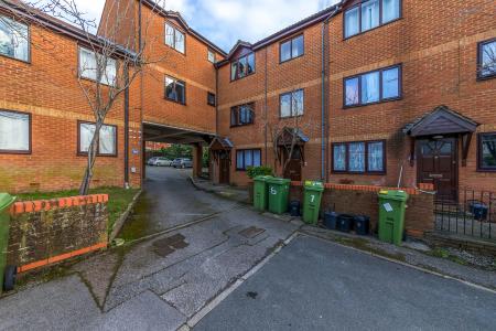 Bembridge Court, Aldershot