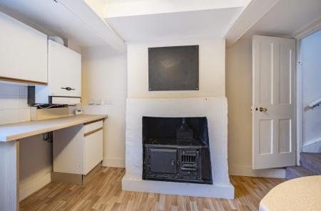 2 bedroom End of terrace house for sale in Magdalen Hill, Winchester