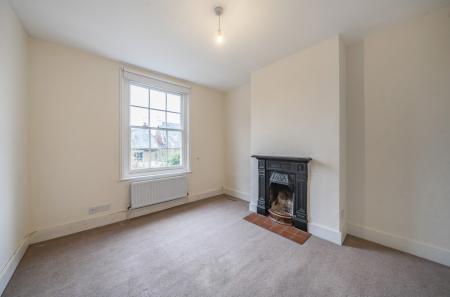 2 bedroom End of terrace house for sale in Magdalen Hill, Winchester