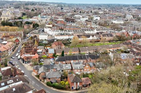 2 bedroom End of terrace house for sale in Magdalen Hill, Winchester