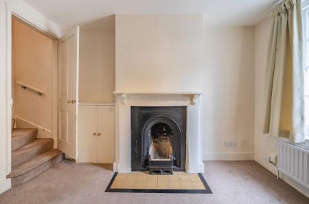 2 bedroom End of terrace house for sale in Magdalen Hill, Winchester