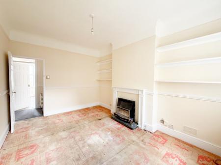 2 bedroom Flat for sale in Queens Road, Aldershot