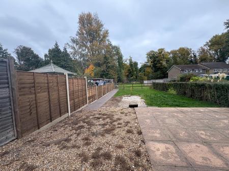 3 bedroom Semi-detached house to let in Union Street